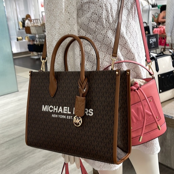 Michael Kors "Mirella" MD EW Tote Brown Shoulder Bag - 35F2G7ZT2B 
Brown - Picture 4 of 16
